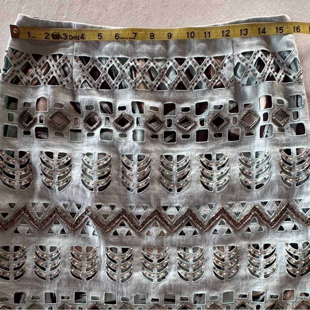 Per Se Linen Beaded Cut-Out Silk Lined Mini Skirt (6) - Picture 9 of 17